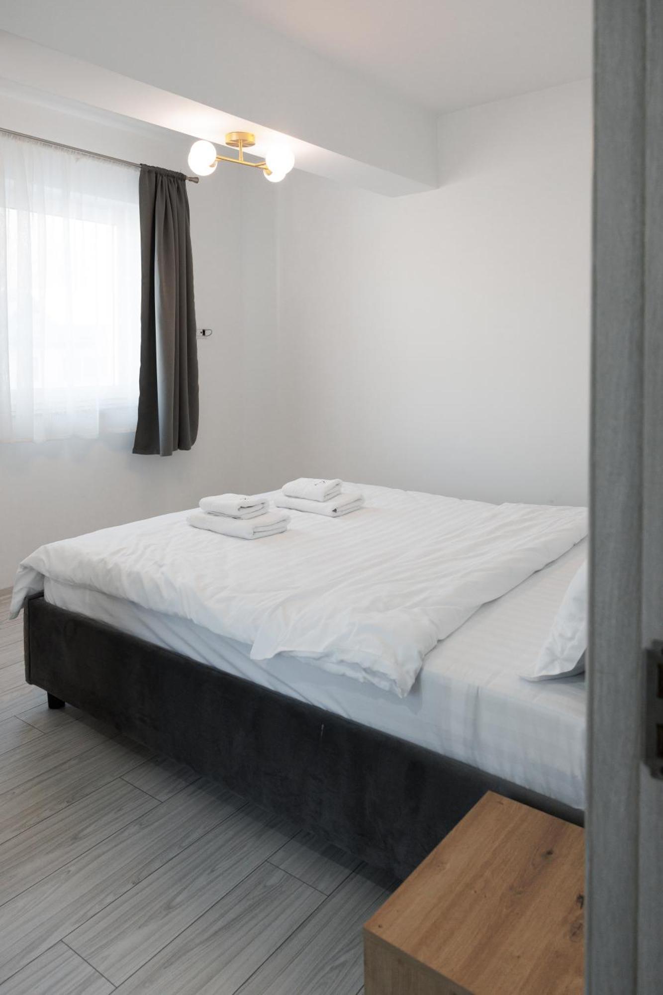 Cozy Aparthotel K Suceava Eksteriør billede