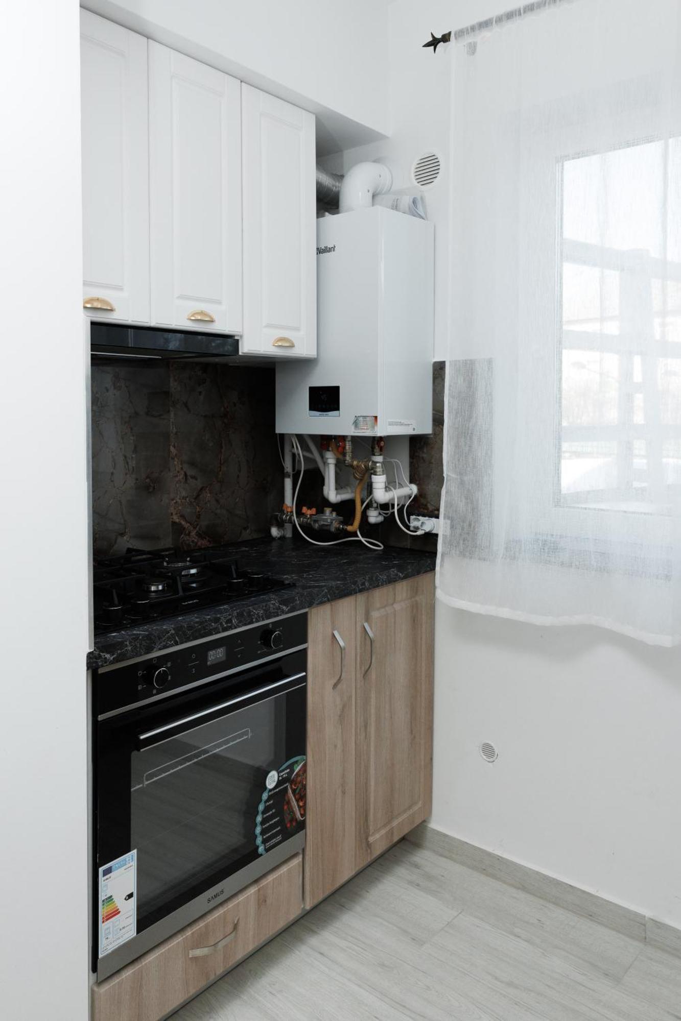Cozy Aparthotel K Suceava Eksteriør billede